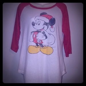New With Tags Christmas Disney Mickey Mouse Santa Raglan Tee Large